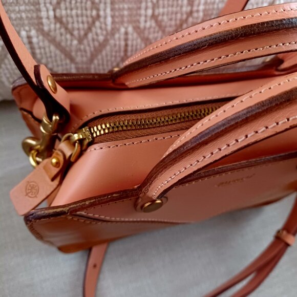 OLD TREND brand Vinca Mini Tote Bag - Picture 8 of 10